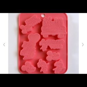Silicone Chocolate Mold Mickey&Friends NWT